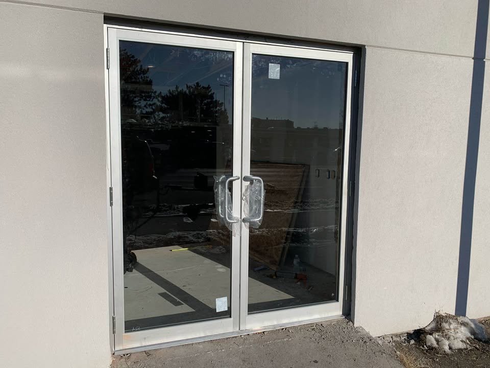 Double aluminum & glass doors
